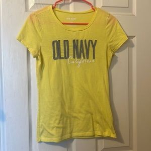 Yellow Old Navy Summer T-Shirt
